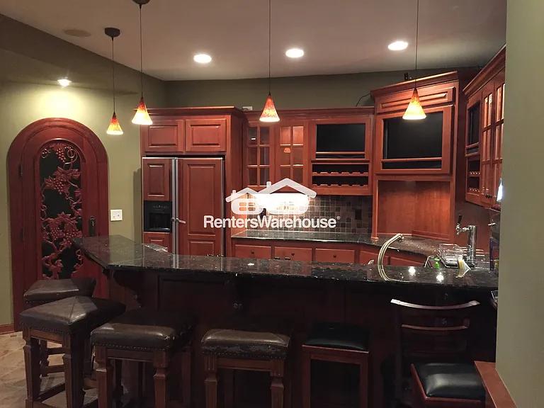 2470 Arnold Palmer Dr — Photo 9