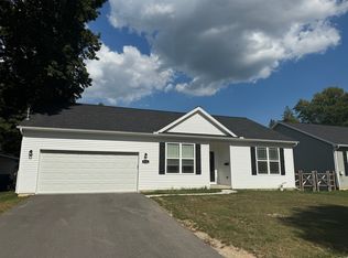 5136 Spring St, Sylvania, OH 43560