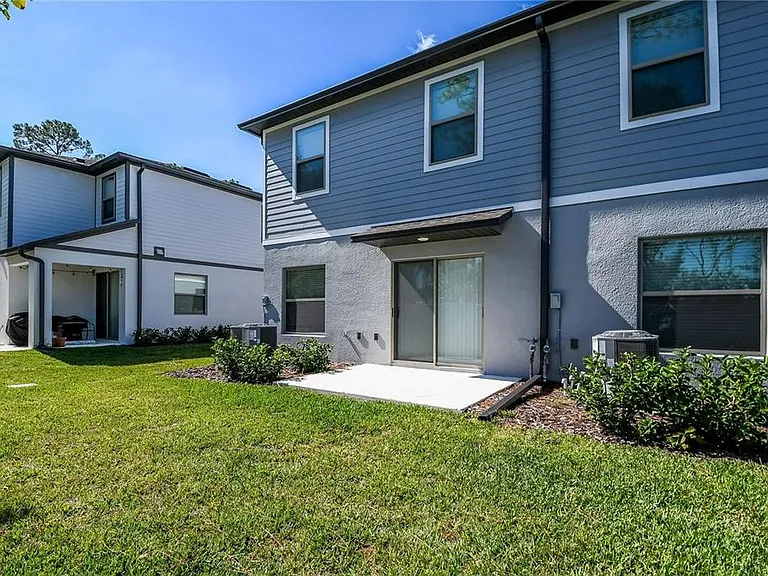 310 Cedar Bark Ln — Photo 28
