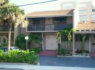 315 Jackson St, Hollywood, FL 33019