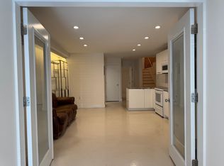 1634 N Calvert St #2, Baltimore, MD 21202