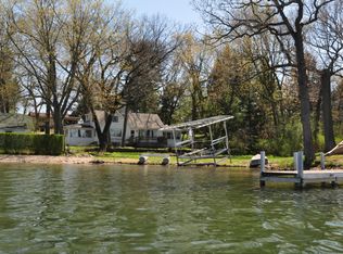 N7445 Country Club Dr, Elkhorn, WI 53121