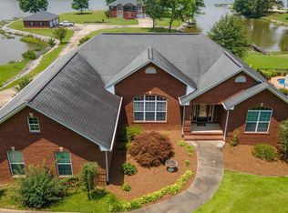 810 E Haven Dr, Glencoe, AL 35905