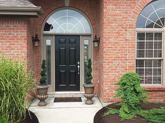 5th image of 3940 Carmela Ct E