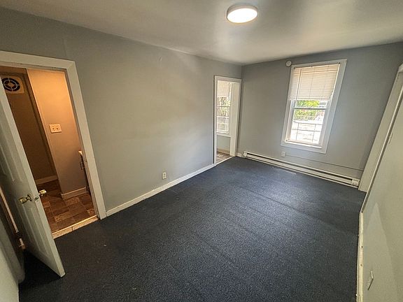 4th image of 833 W Pine St APT 2