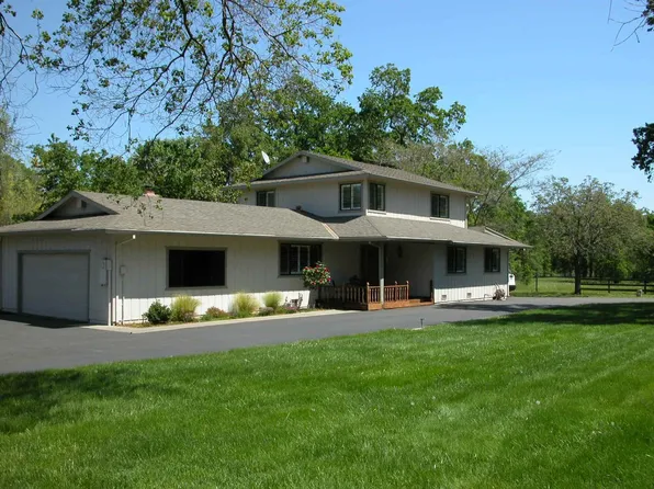 1915 English Colony Way, Penryn, CA 95663