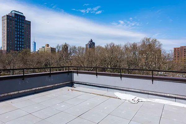 Rented by Nooklyn NYC LLC | media 49