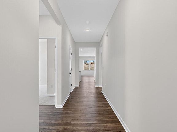 5th image of 62 Westerly Way