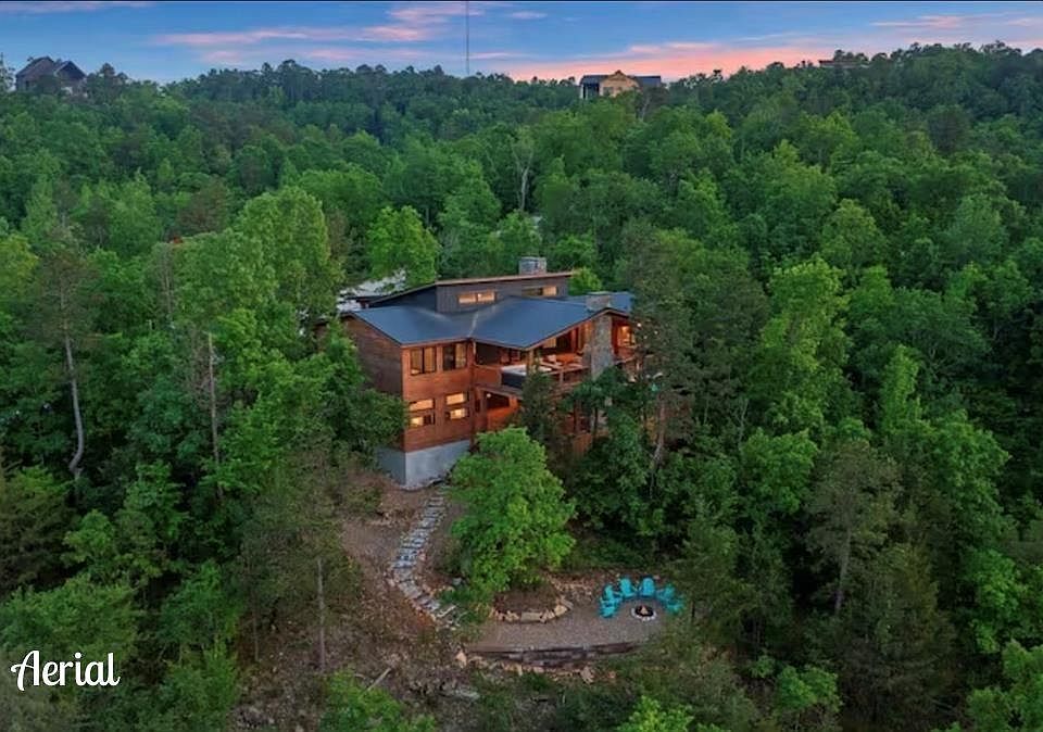 1st image of 262 Forest Brook Loop