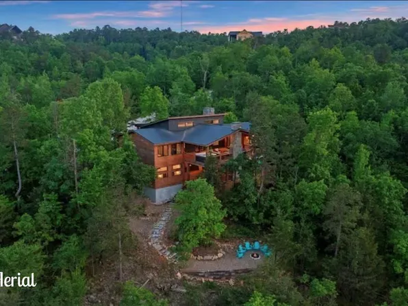 262 Forest Brook Loop, Broken Bow, OK 74728