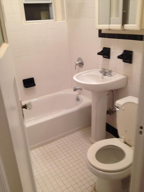 2nd image of 15109 34th Ave APT 1F