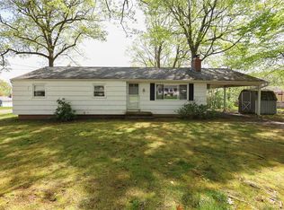 5 Rosewood Dr, Plainville, CT 06062