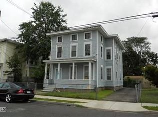 940 Kossuth St, Bridgeport, CT 06608