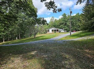 4475 Rich Creek Rd, Rock, WV 24747