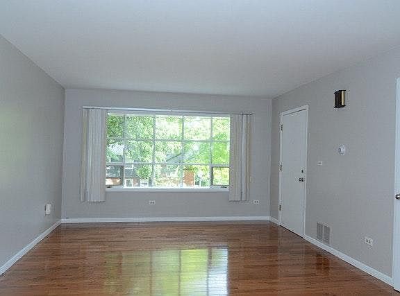 2nd image of 141-3 N Huffman St #143