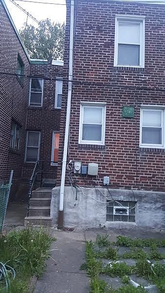 2nd image of 251 E Comly St