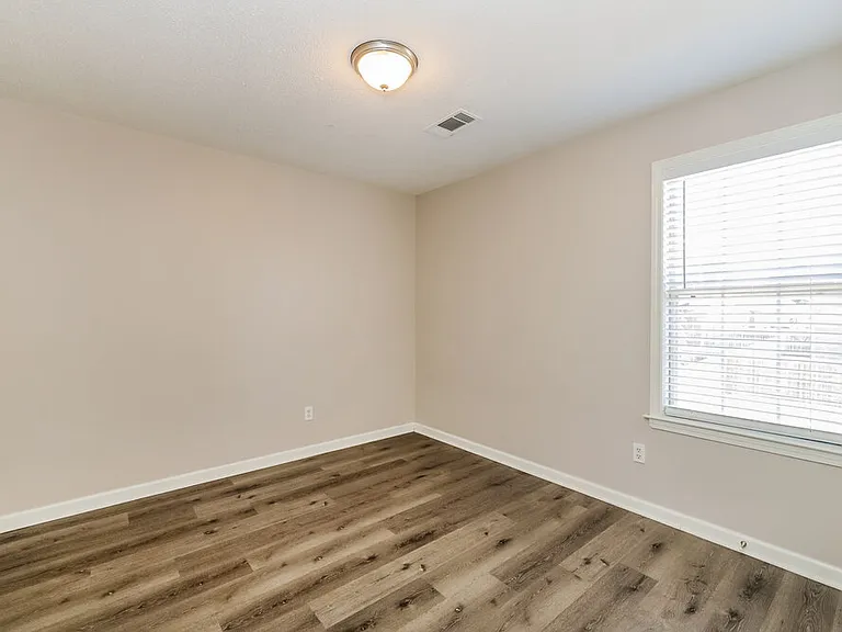 10047 Cameron Ridge Trl — Photo 14