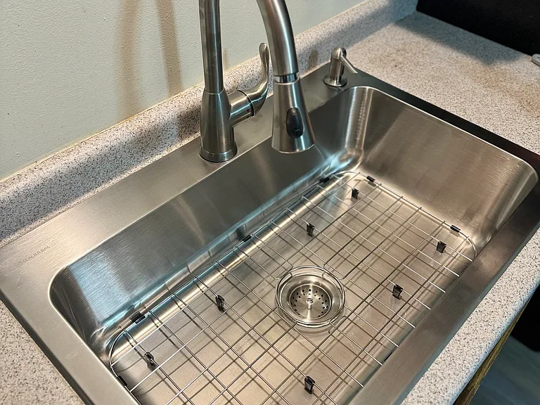 68 Juniper Ln #2 — Photo 8