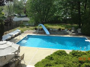 1 Paprota Ct, Parlin, NJ 08859