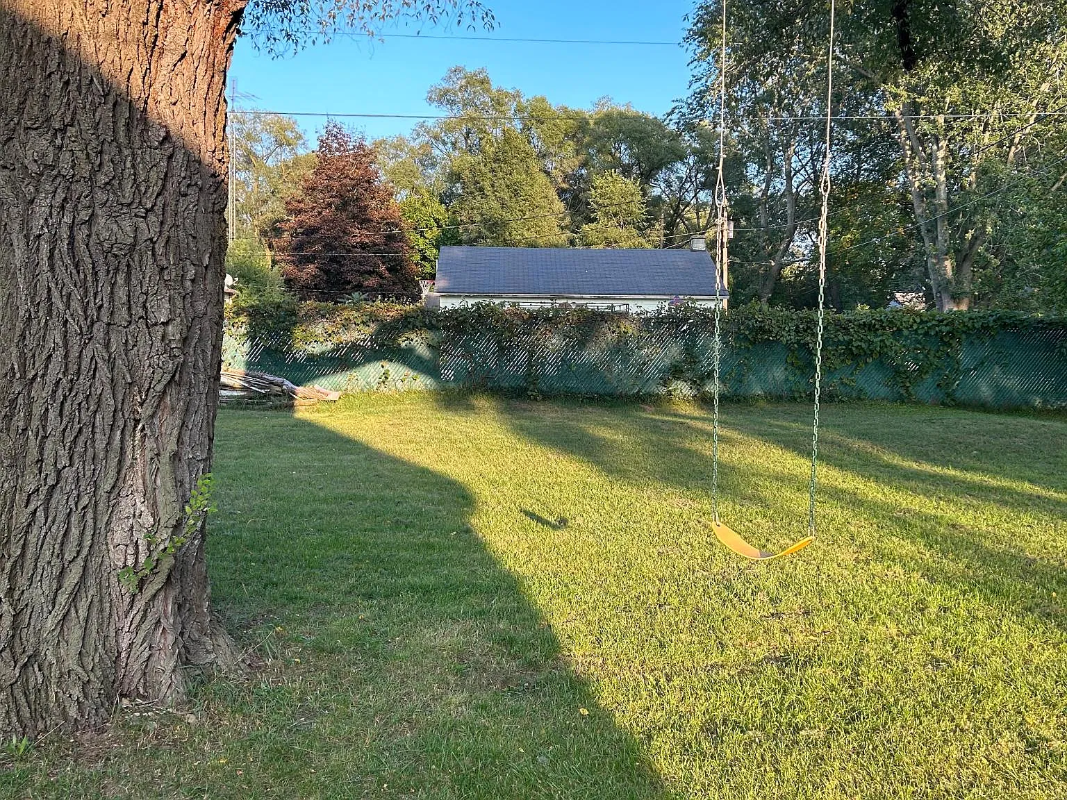 1133 N Euclid Ave — Photo 3