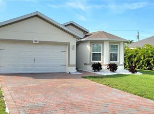 142 SE 28th Ter, Cape Coral, FL 33904