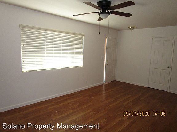 3rd image of 2374 Miramar Ct