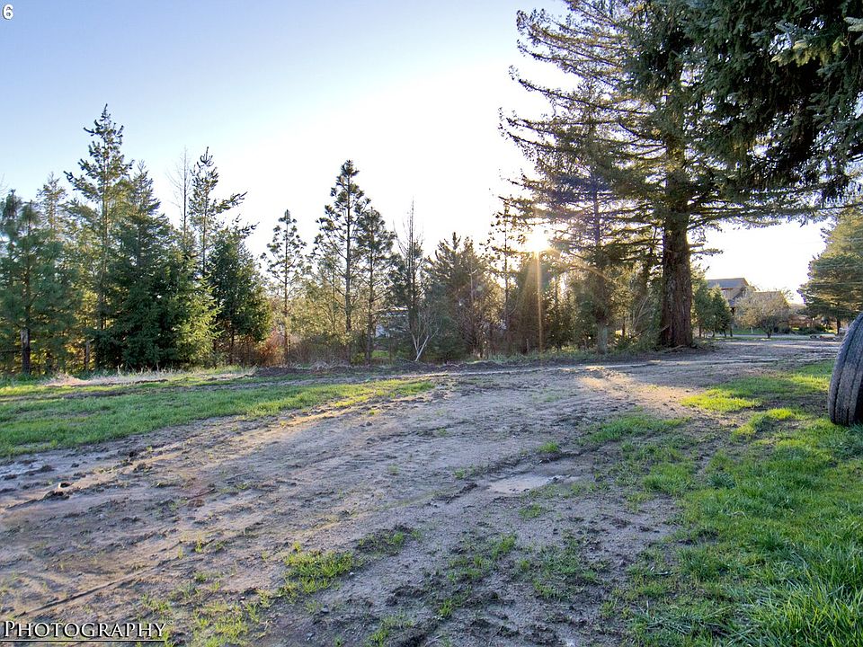 2nd image of 0 NE Chehalem Dr