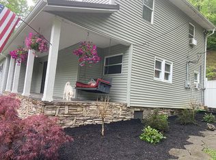 13962 State Route 978, Beaver, KY 41604