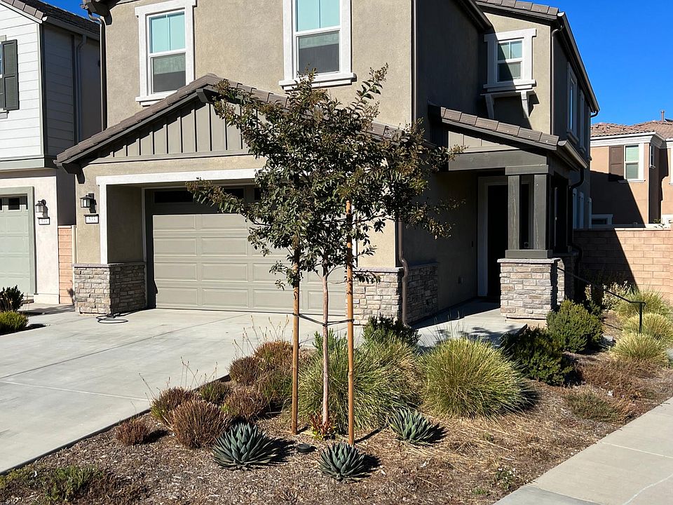 1st image of 539 Jubilee Pl