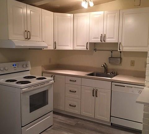 3rd image of 8813 Highland Ave SW #8813