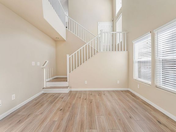3rd image of 6446 Oak Savanna Ct