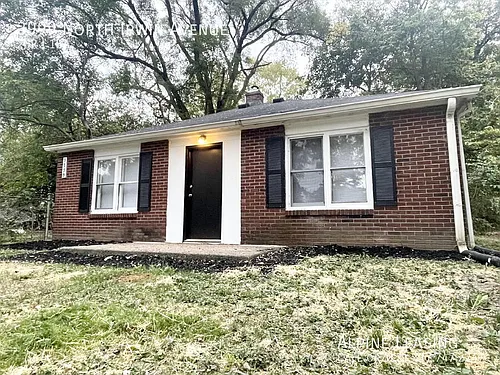 3999 N Irwin Ave Photo 1