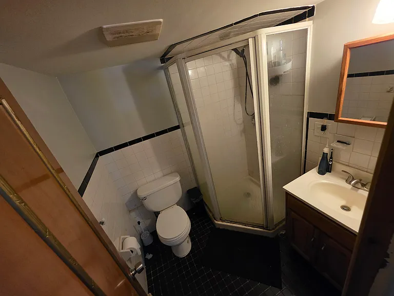 1562 Prospect St #103 — Photo 4