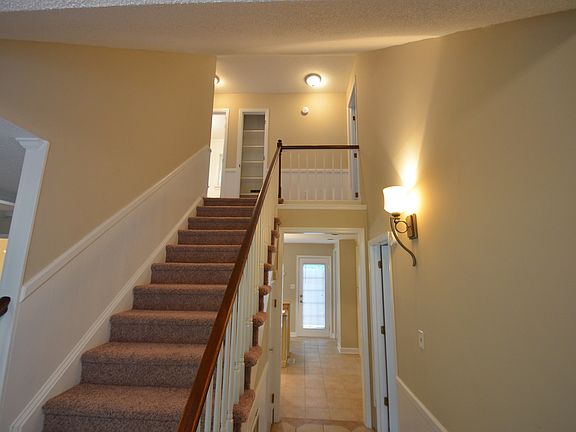 3rd image of 4520 Pinebrook Ct