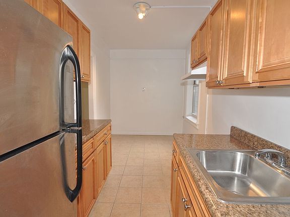 5th image of 41-29 46th St #5B