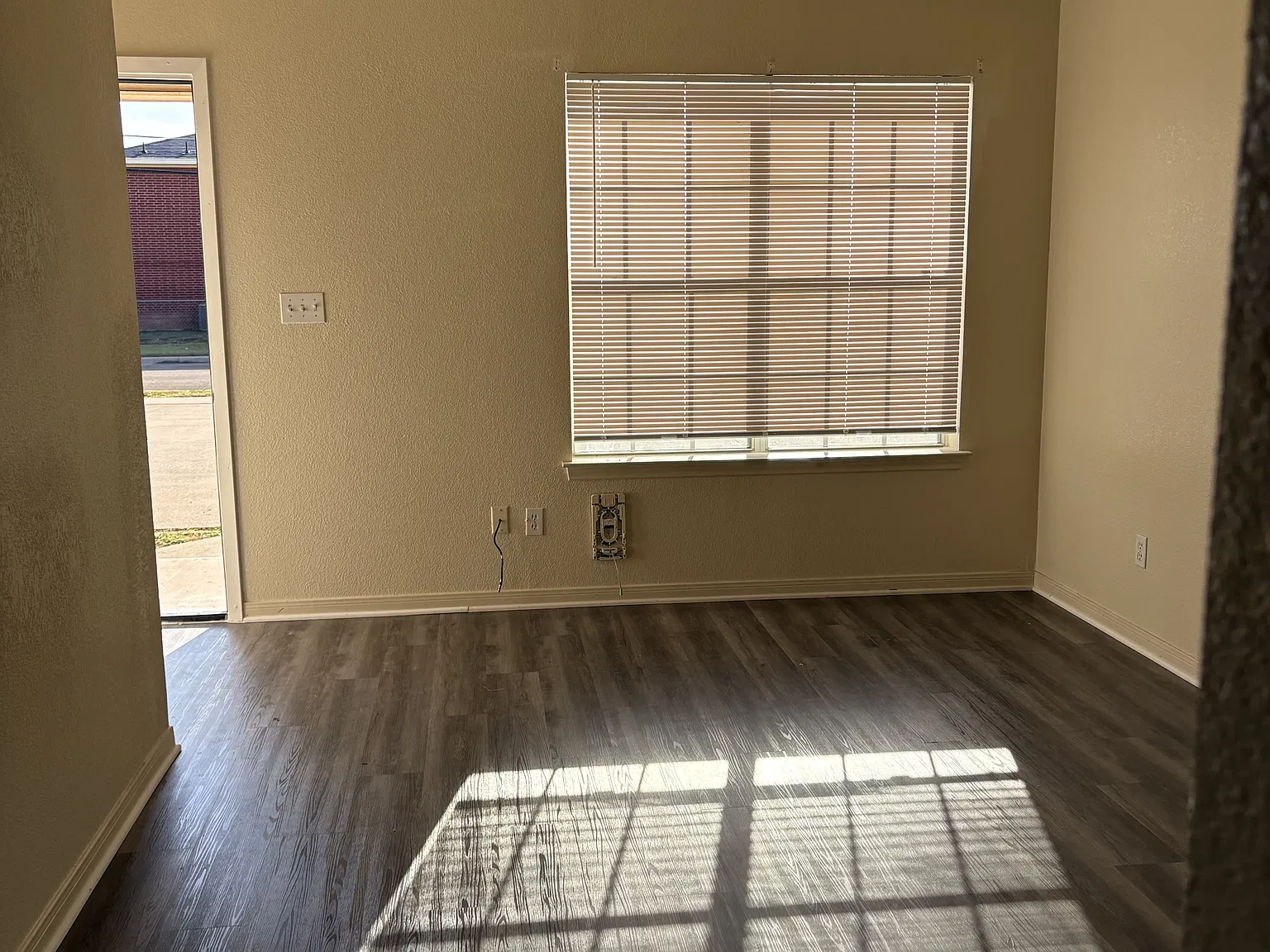 3807 YS Pak Ct - C — Photo 3