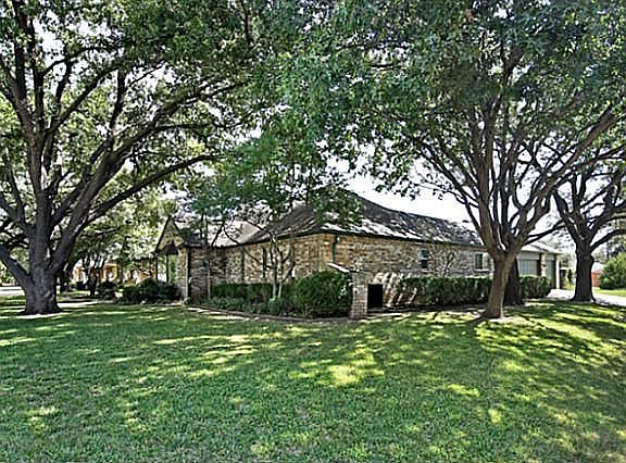 2nd image of 4502 College Park Dr