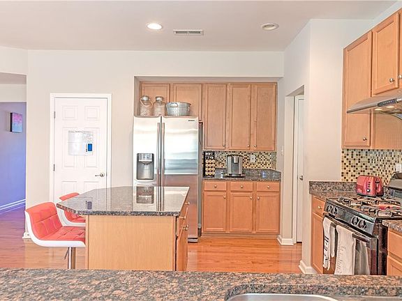 5th image of 11531 Oscar Pl