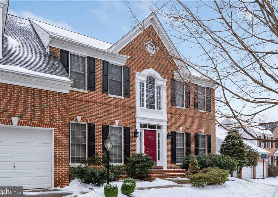 1st image of 504 Merton Woods Way
