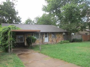 3209 SE 15th St, Del City, OK 73115
