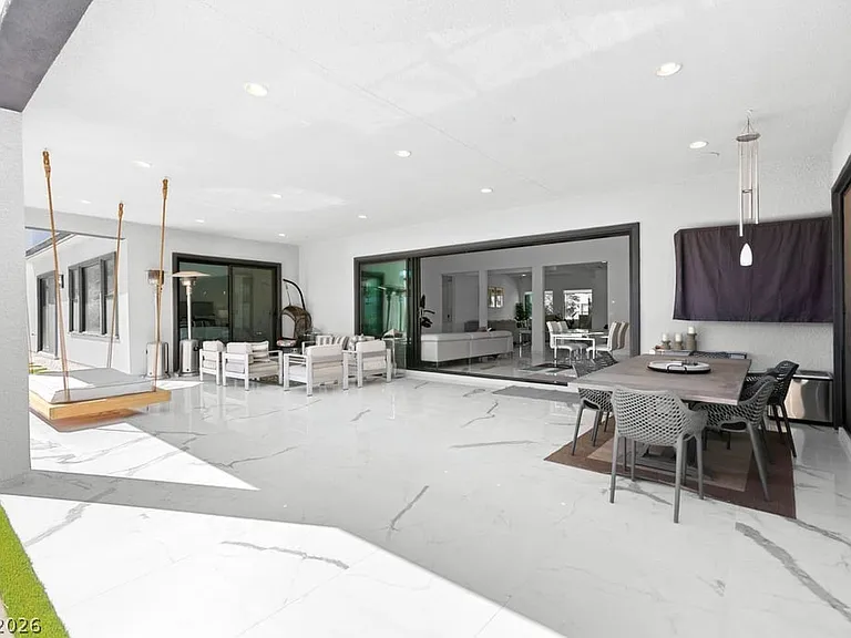 4315 N Dapple Gray Rd — Photo 33