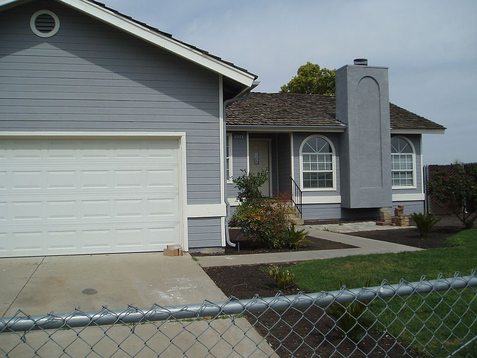 1st image of 6250 E Nevada Ave