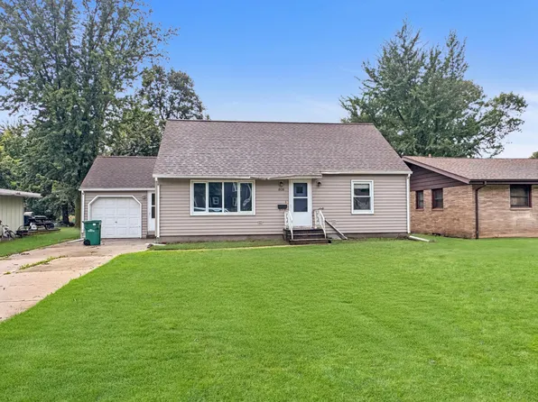 808 Boxelder Ave, Marshall, MN 56258