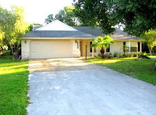 8208 Bayard Rd, Fort Pierce, FL 34951