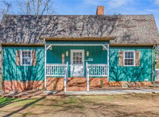 104 Crestview Rd, Danbury, NC 27016