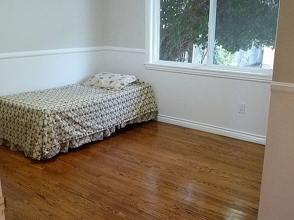 Bedroom #1