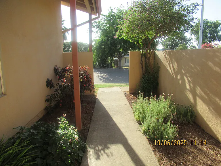 5523 Portola Cir — Photo 2