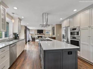 7590 SW Vlahos Dr, Wilsonville, OR 97070