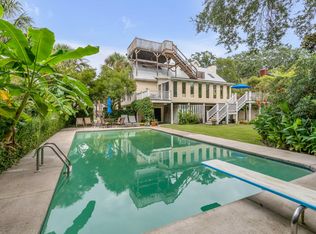 1655 Middle St, Sullivans Island, SC 29482