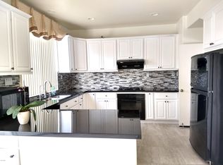 11633 Trailbrook Ln, San Diego, CA 92128